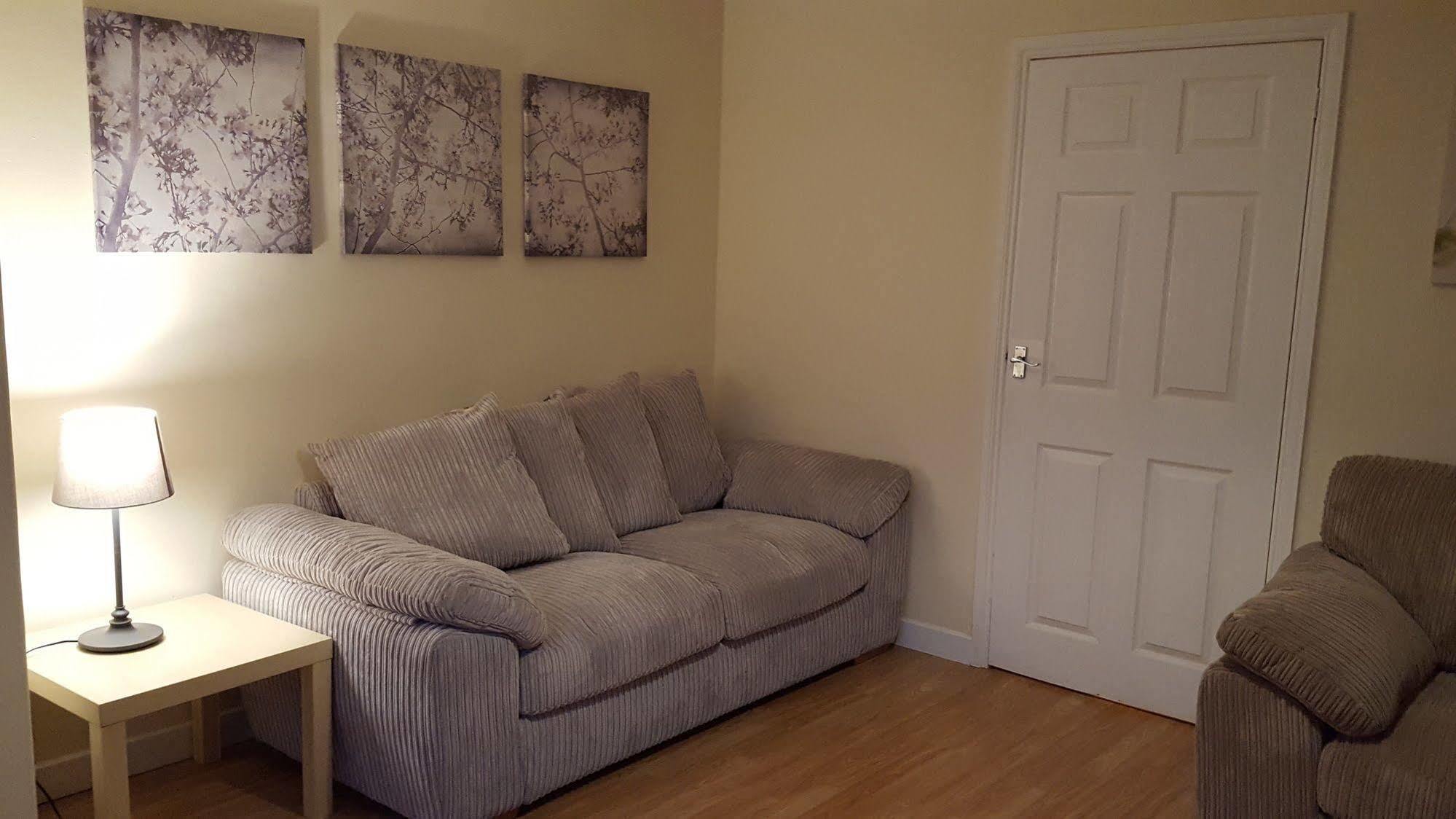Workforce Property Kirk of Shotts Exterior foto